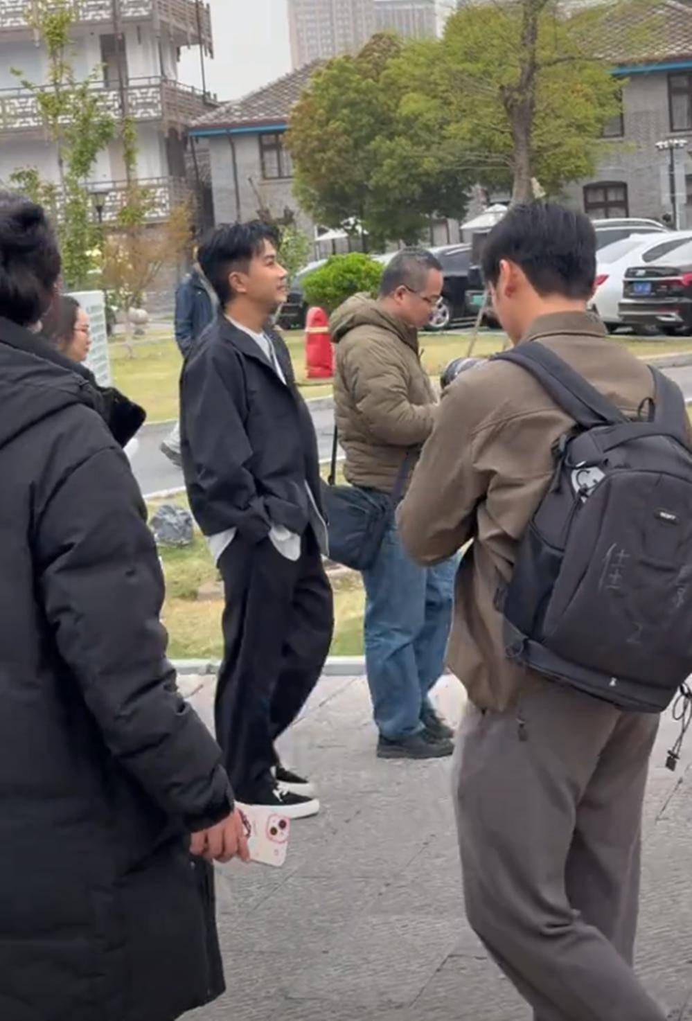 内地的抗老51岁刘恺威在网友镜头下硬帅麻将胡了免费试玩不得不佩服港台明星比(图6)